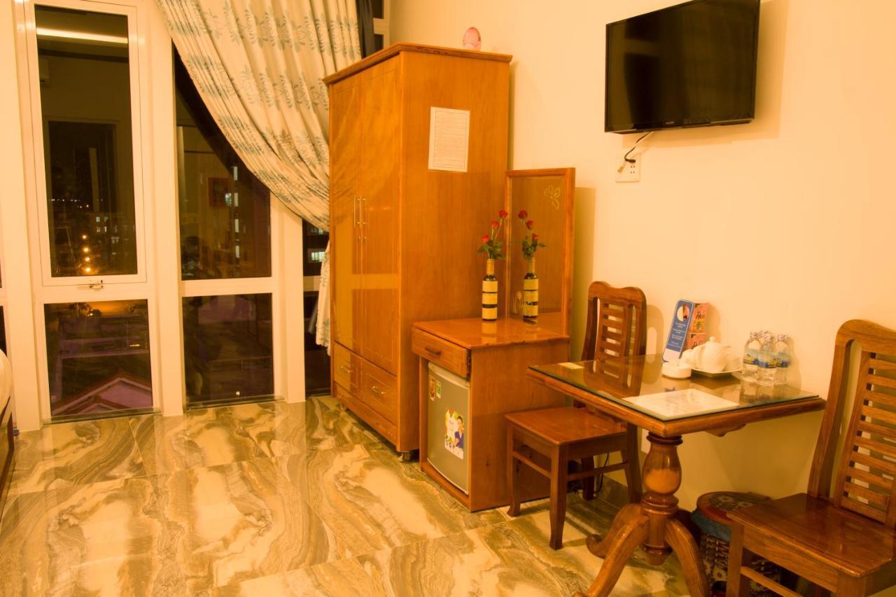 Dong Nam Hotel Phan Rang-Tháp Chàm Esterno foto